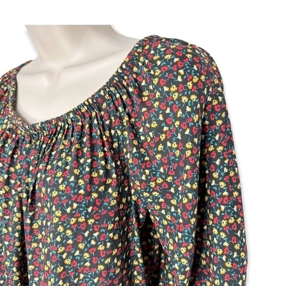 Gap Floral Short Sleeve Round Stretch Neck Blouse Women's Size XS - Picture 6 of 9